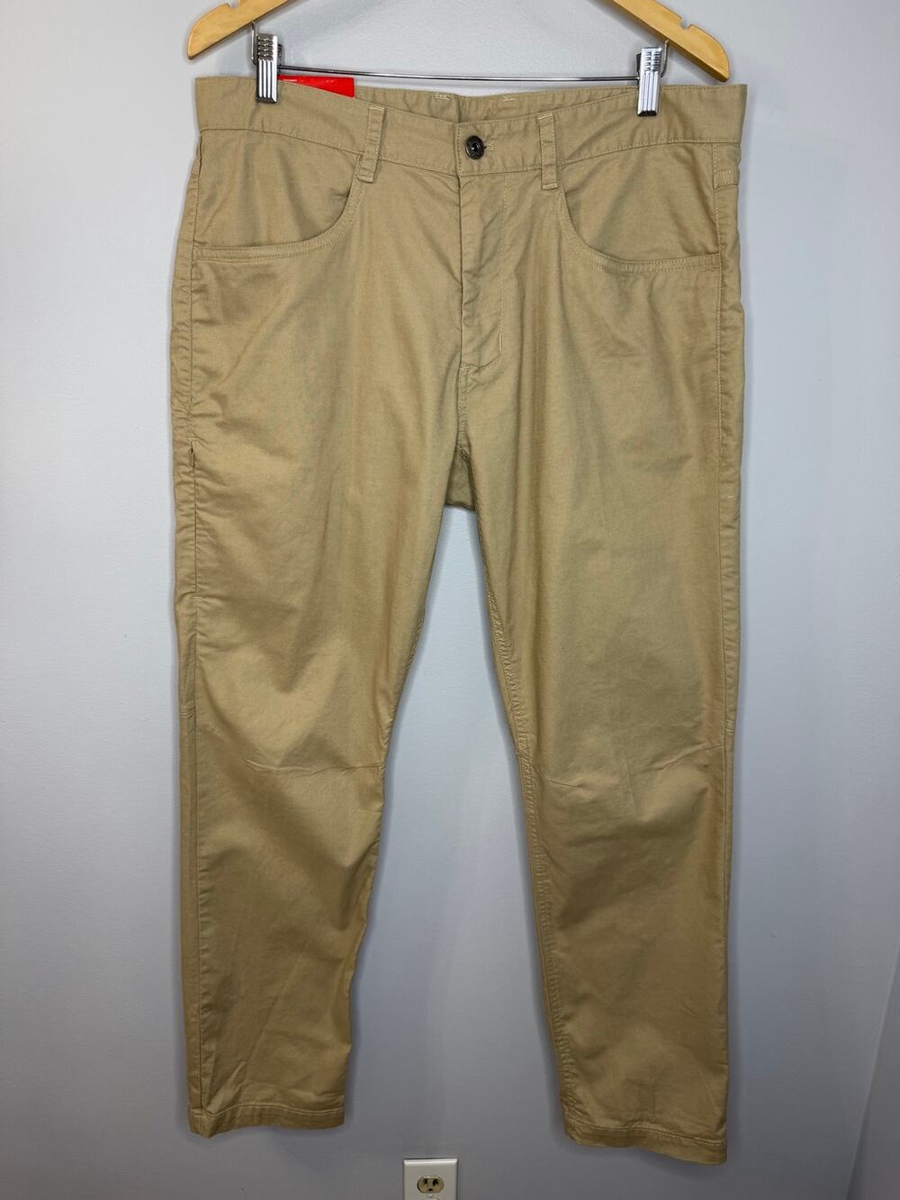 The North Face Motion Pants Men Standard Fit Stretch Khaki Beige Sz 36x32 New